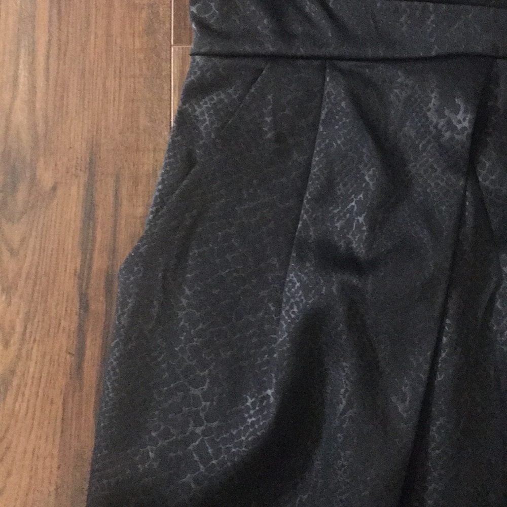Dynamite Strapless dress - Picture 3 of 6